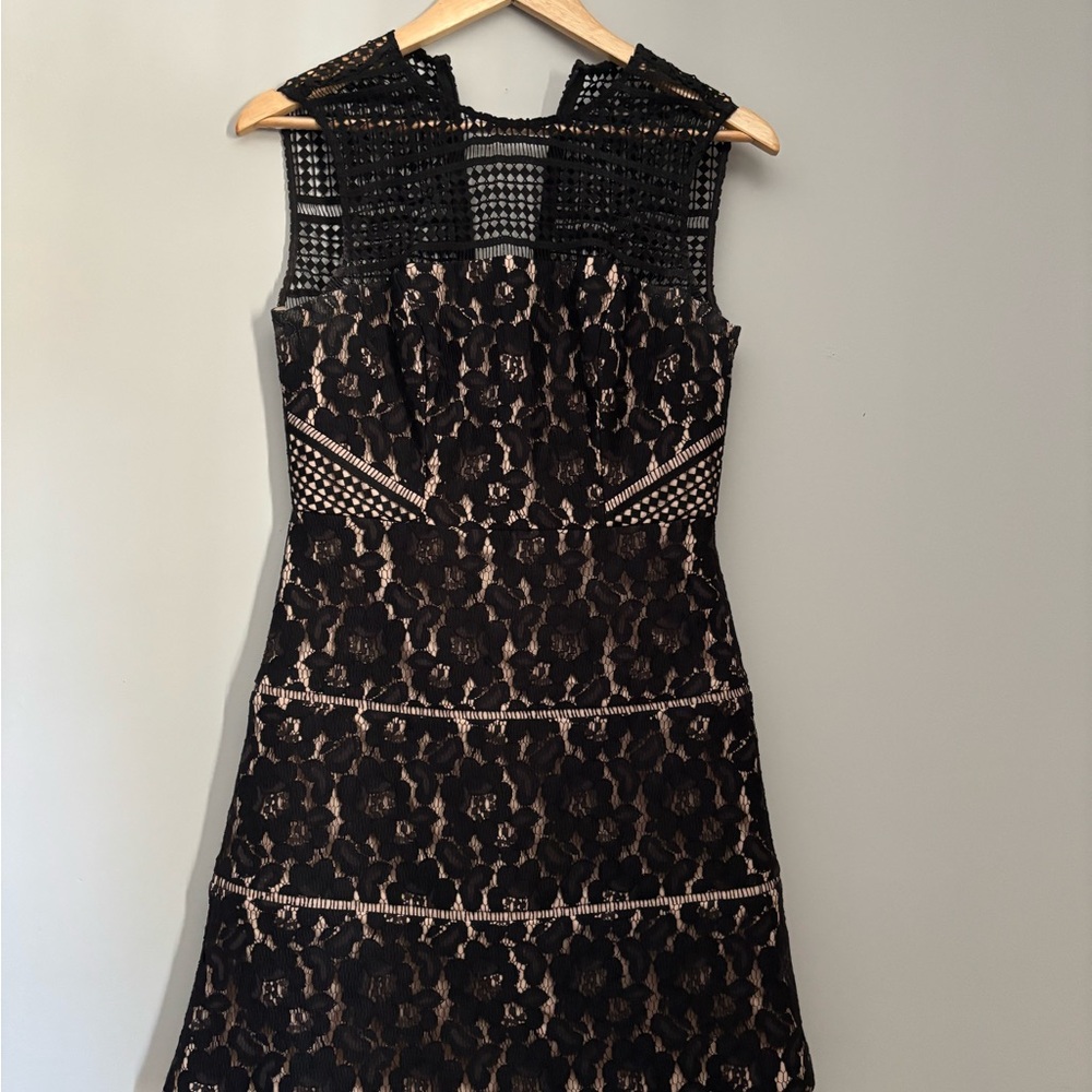 Aidan Mattox Chic Black Lace Mini Dress